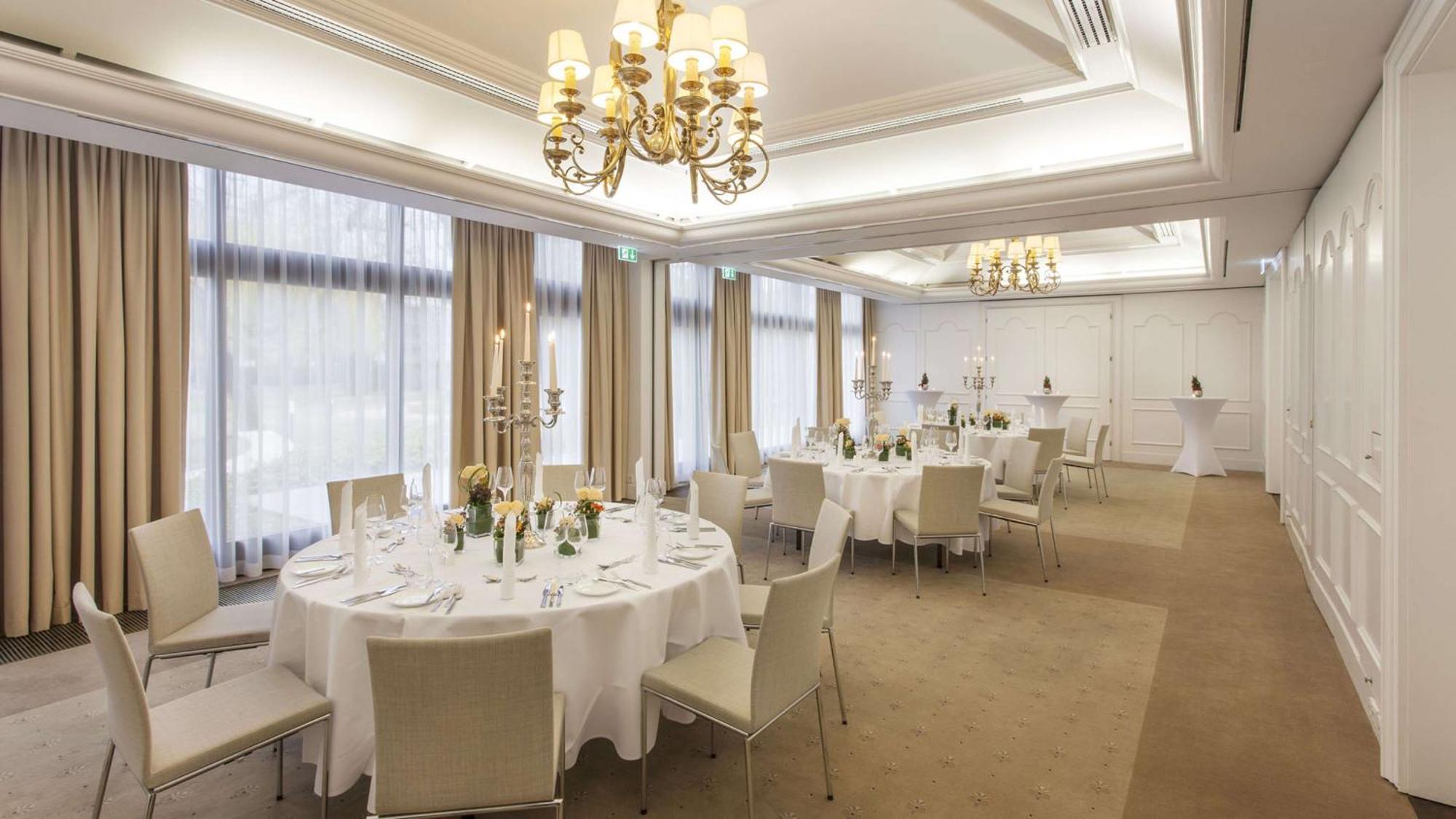 Hotel Hilton Frankfurt 4*