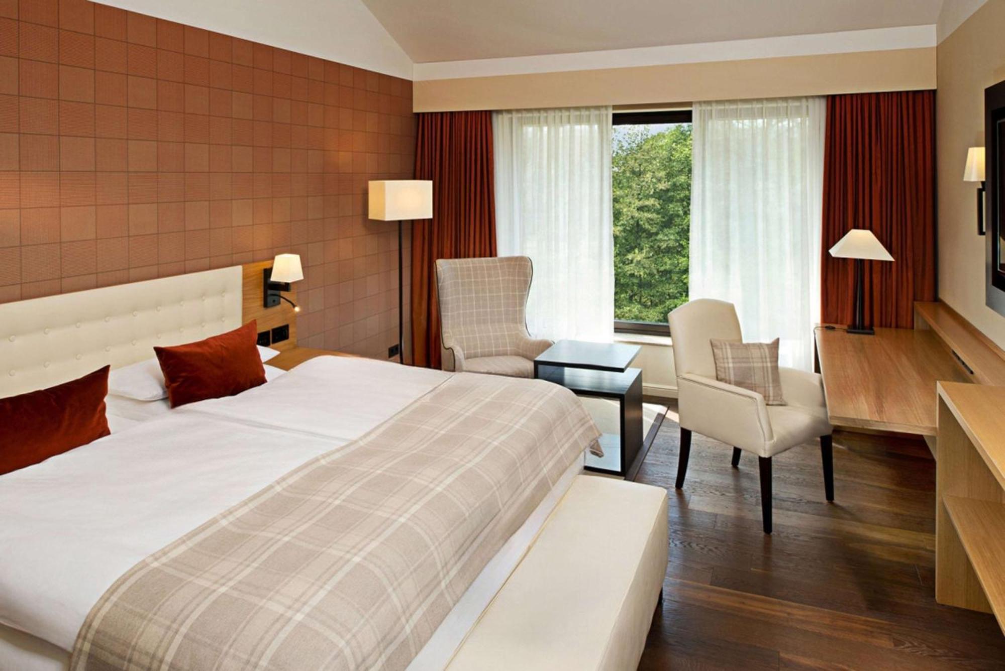 Hotel Hilton Frankfurt 4*
