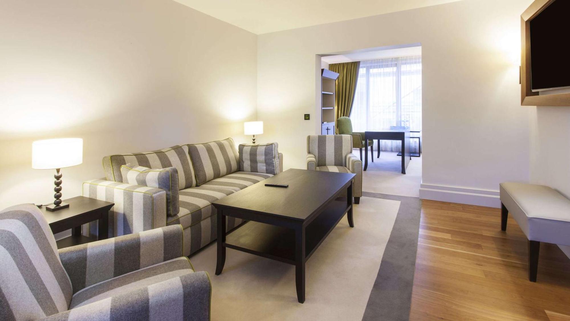 Hotel Hilton Frankfurt 4*