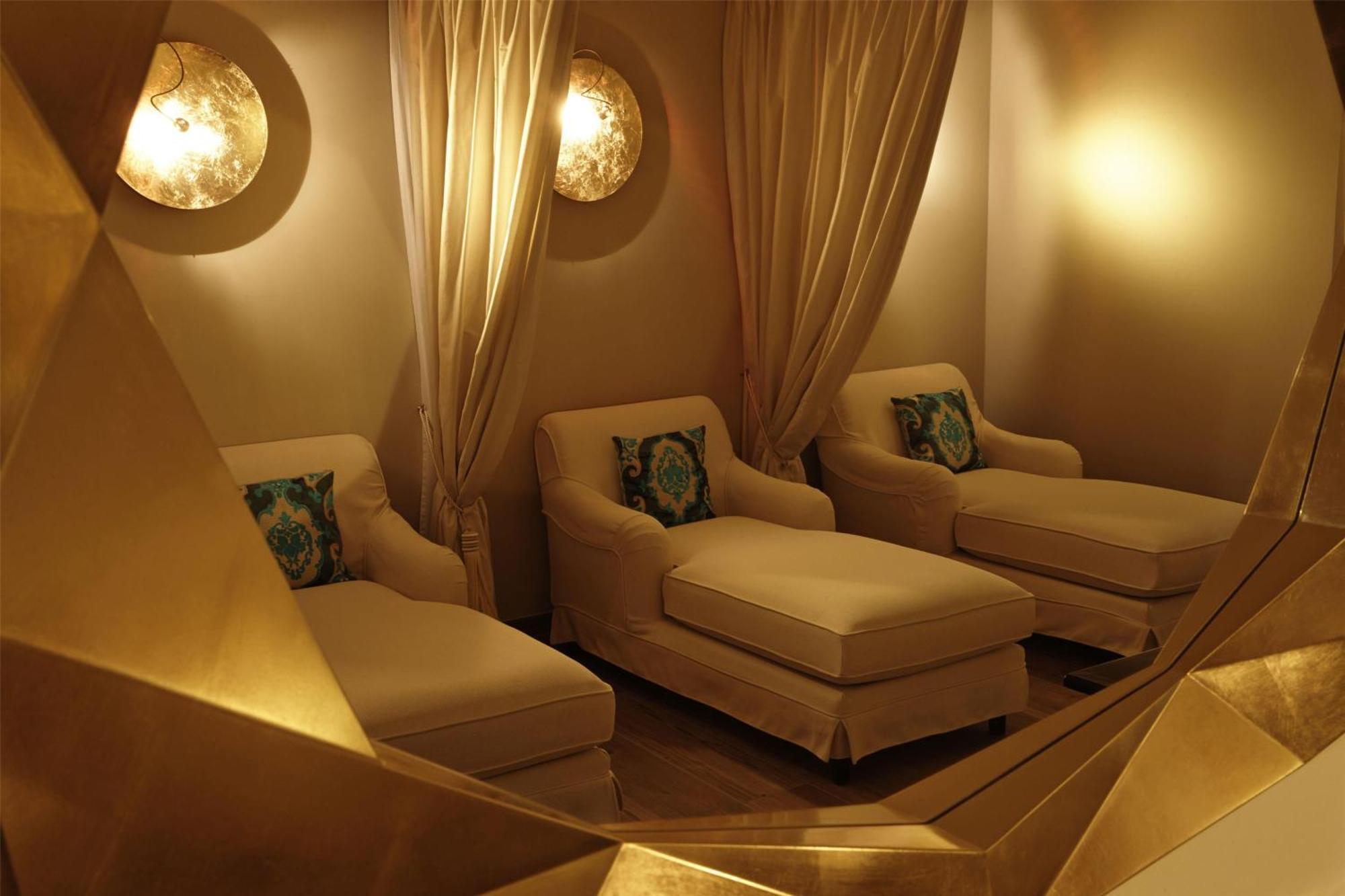 Hilton Frankfurt 4*